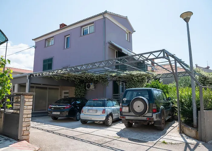 아파트 Olinar 자다르